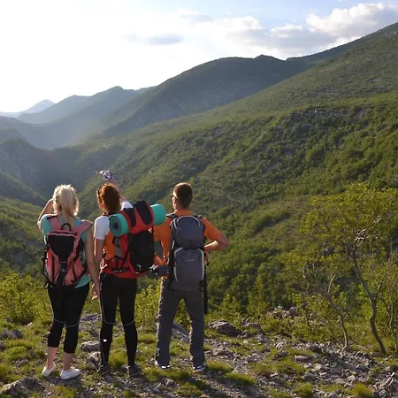 Pjer Starigrad Paklenica