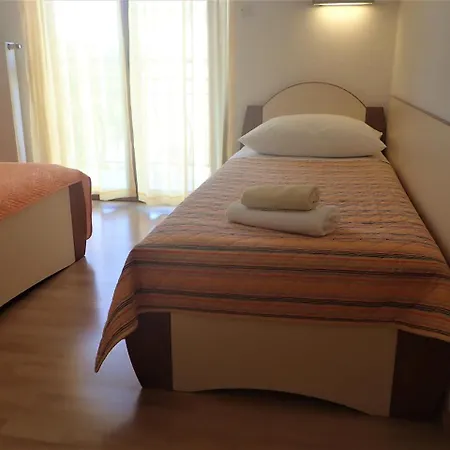 Pjer Apartment *