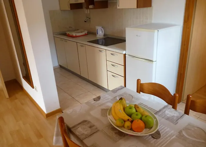 Lägenhet Pjer Starigrad Paklenica